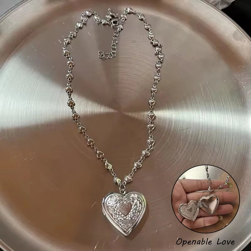 Collana con Ciondolo a Cuore Y2K Gotico, Trendy Choker da Donna in Argento con Artiglio Fantasma, Gioiello Punk per Clavicola, Regalo