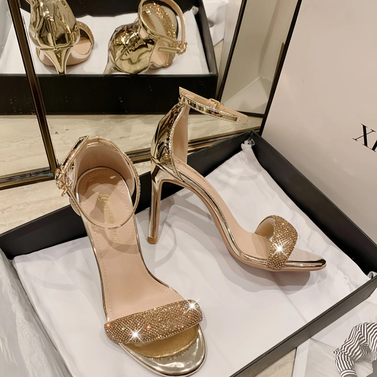Women's 2025 Summer Luxury Crystal Sandals - Thin Heel Round Toe Open Toe Suede High Heels