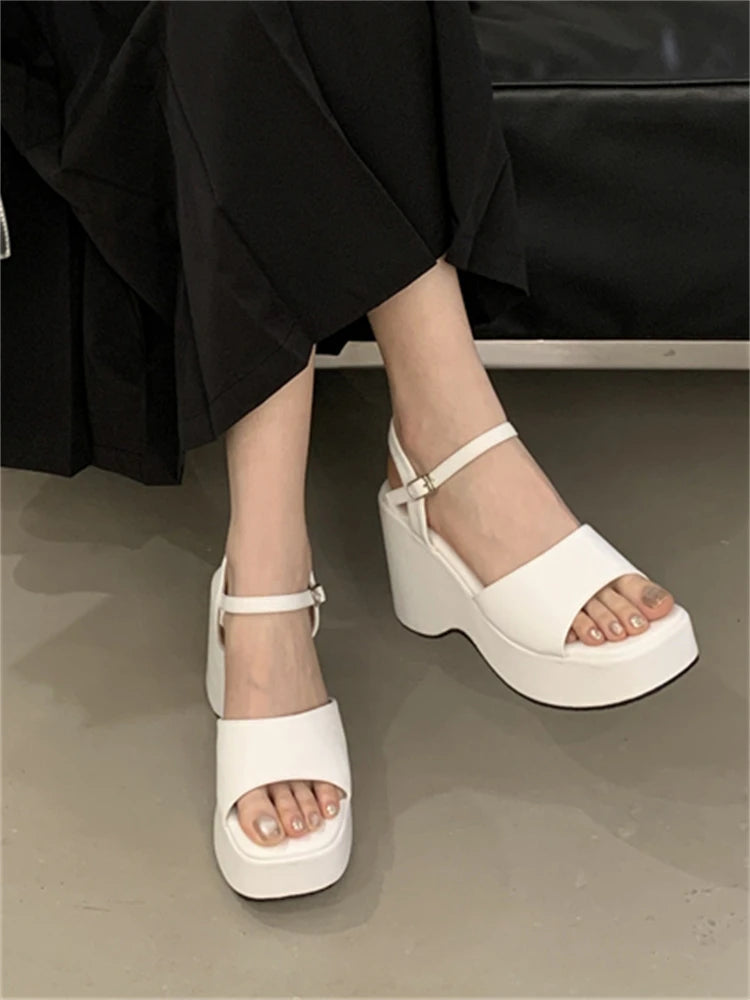2025 Europäische Amerikanische Hochzeit Wind Bequeme Damen Offene Zehen Peeptoe Sandalen Dicke Sohle Sommer Keilabsatz Atmungsaktiv