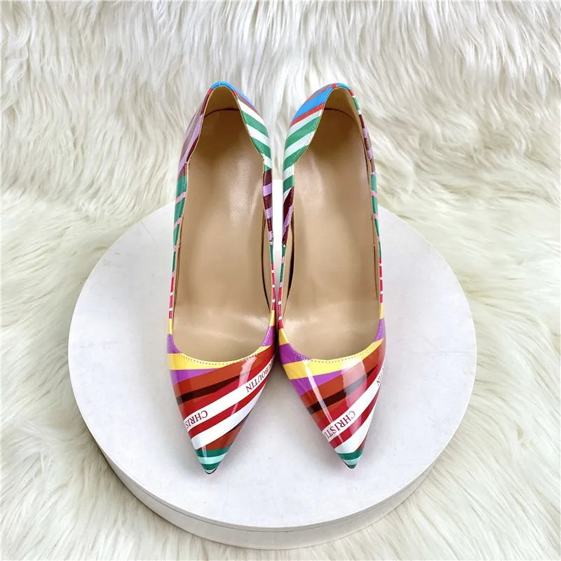 Luxus-Damen-High-Heels, Graffiti, spitze Pumps, Design, gemischte Farben, Slip-on-Verschluss, Straßensandalen für den Sommer
