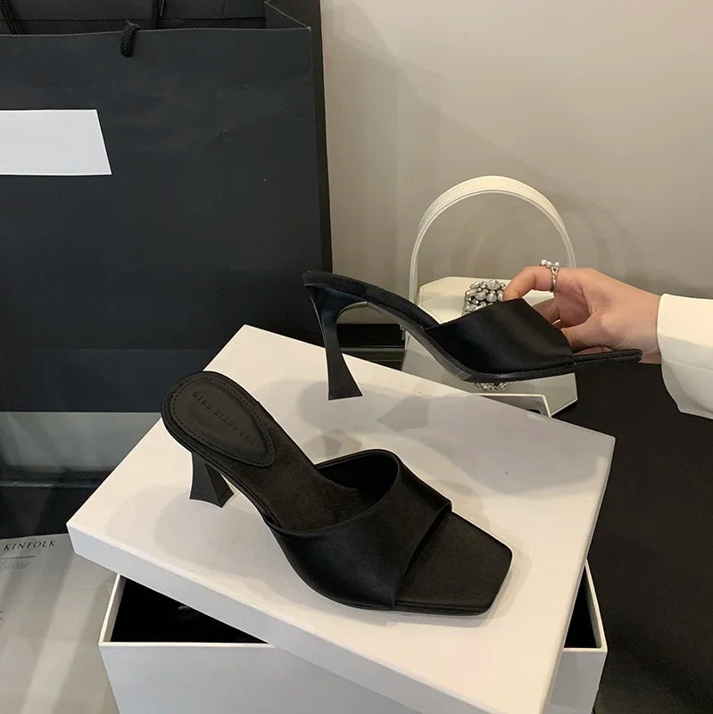 Mules femme à talons aiguilles en soie de 8CM, style simple, pour l'été, sandales d'extérieur à talons hauts, chaussures confortables pour les fêtes