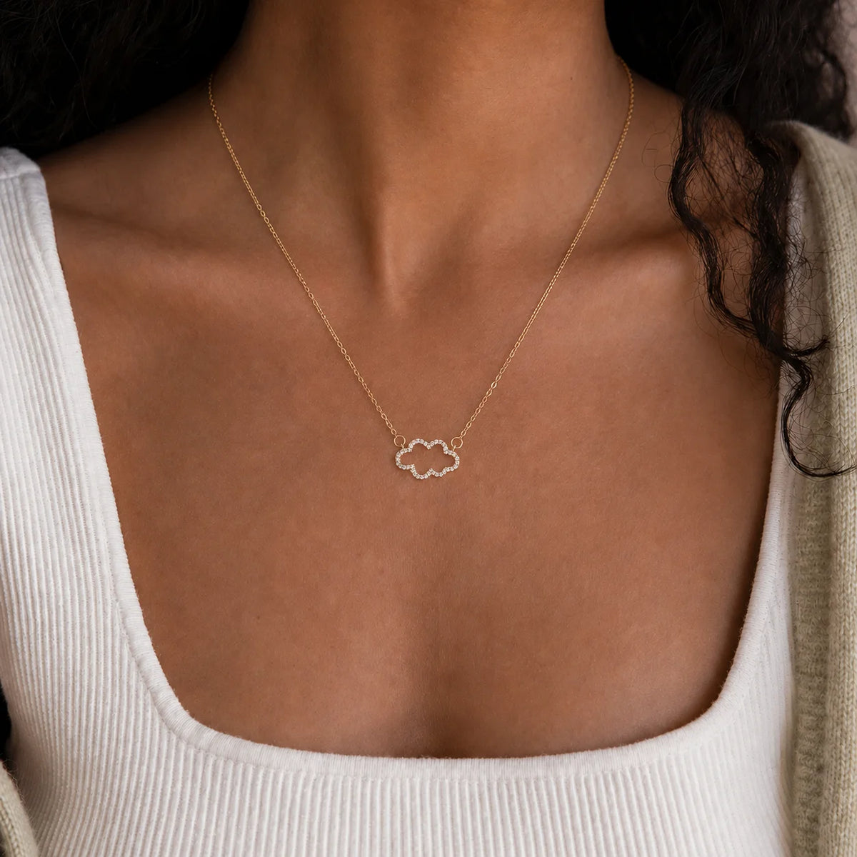 Collezione di collane da donna, Collana originale, Collana da donna con cuore in oro, Collana con pendente in zirconia scintillante, Regalo di gioielleria
