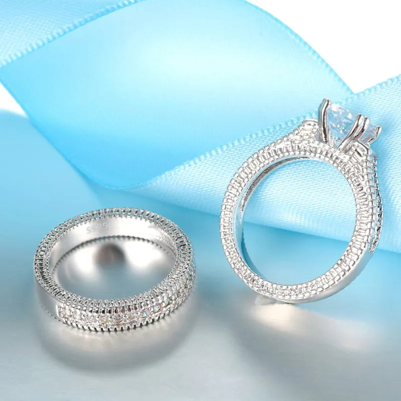 Eleganti anelli di fidanzamento per matrimonio, set di accessori per anniversario in argento sterling 925 con pietra zircone cubiz completamente lucida