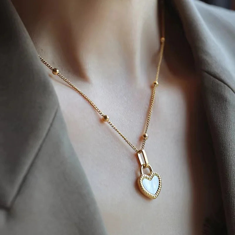 Collana vintage con ciondolo a forma di cuore a doppia faccia per donna, ragazza, catena clavicola, girocollo, nuova moda, gioielli alla moda, regalo per feste