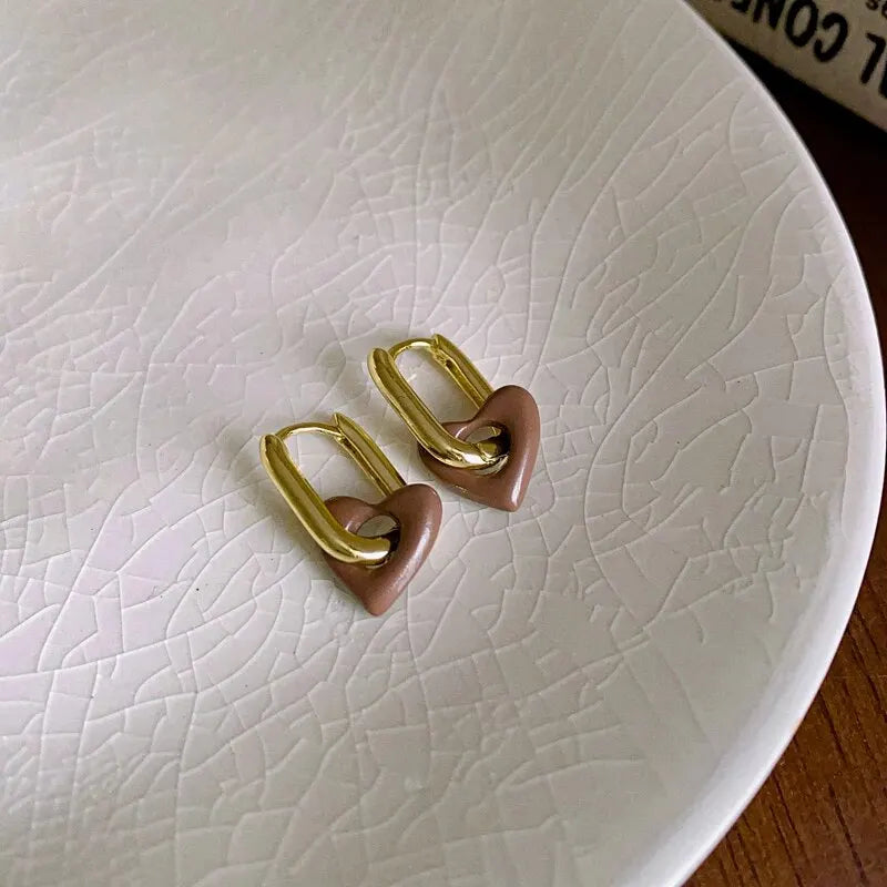 Orecchini a Cuore Rosso Carini per Donne e Ragazze, Orecchini a Cerchio Semplici e Lisci, Orecchini Geometrici alla Moda, Gioielli Rotondi per Feste