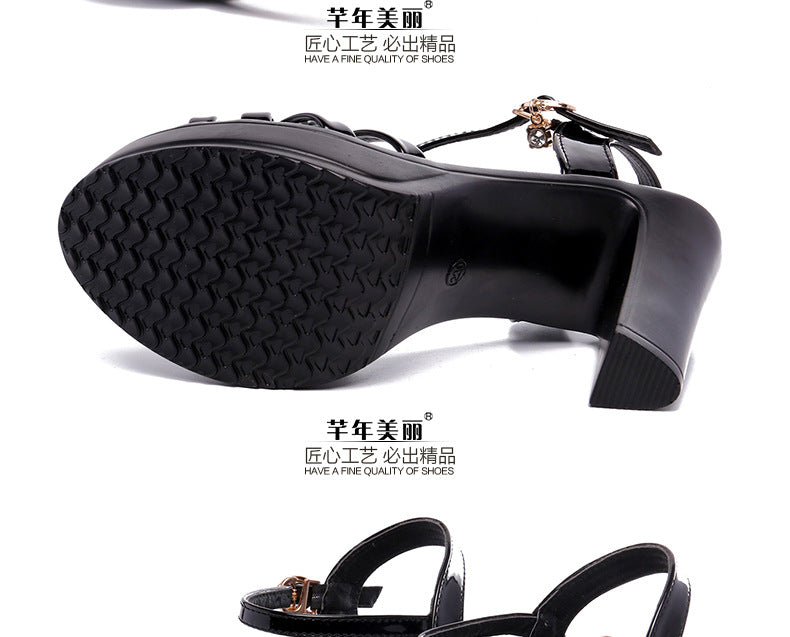 Scarpe estive per donna sandali décolleté con plateau PU tacco quadrato cinturino con fibbia estiva una parola fibbia scarpe in pelle da donna