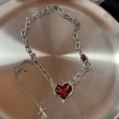 Collana con Ciondolo a Cuore Y2K Gotico, Trendy Choker da Donna in Argento con Artiglio Fantasma, Gioiello Punk per Clavicola, Regalo