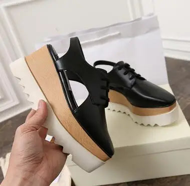 Genuine Leather Buckle Strap Sandals Breathable Sneakers Stars women summer rivets shoes Korean Style Platform Casual Shoes