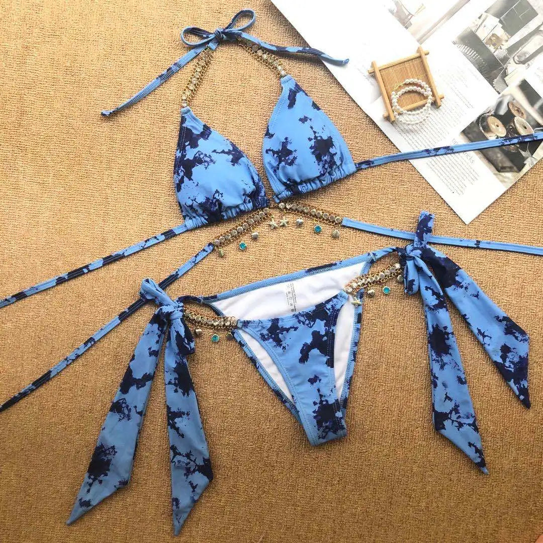 2022 Stock glänzender holografischer Tanga-Bikini Schmuck Diamant Damen Tanga-Bikini Bademode