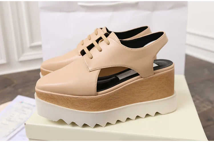 Genuine Leather Buckle Strap Sandals Breathable Sneakers Stars women summer rivets shoes Korean Style Platform Casual Shoes