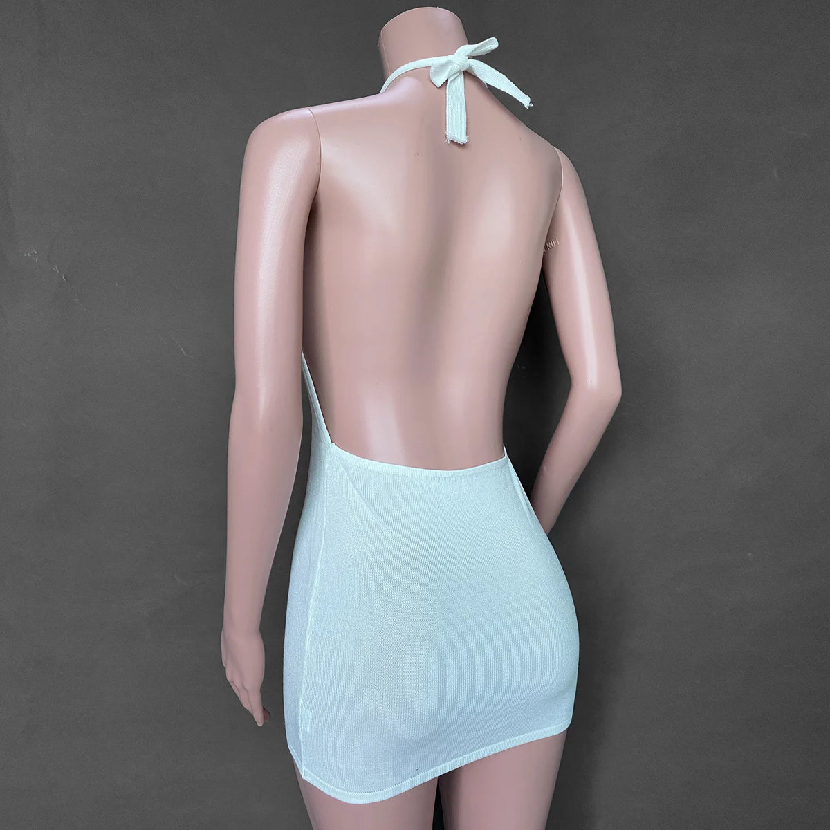 Mini abiti Sexy senza schienale con cavezza crittografica Bodycon Skinny Club Party abito lavorato a maglia senza maniche autunno Streetwear Beach Holiday