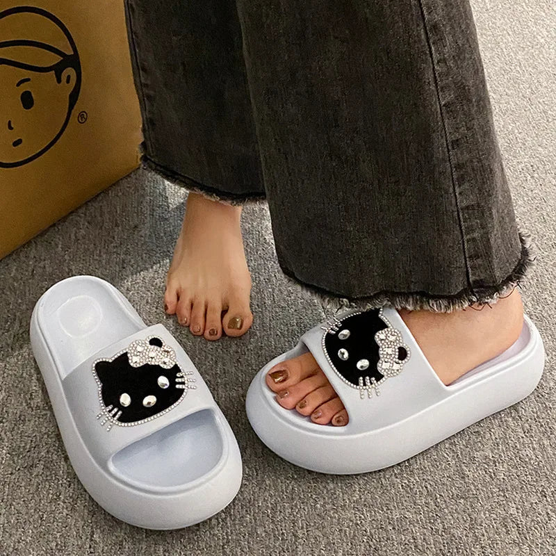2025 Summer Fashion Sandals KT Cat Cartoon Design One-Word Non-Slip TPR for Slippers Height Increasing Autumn Fashion Trend