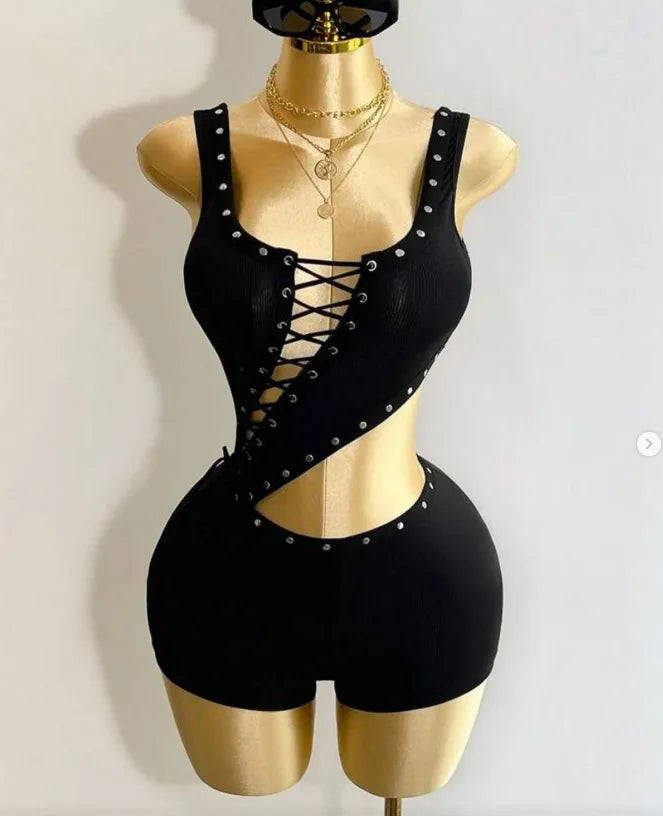F1429-2026 Sommerkleidung Damen Jumpsuits Ösen Aushöhlen Schwarz Bodycon Jumpsuit Shorts Weiblich