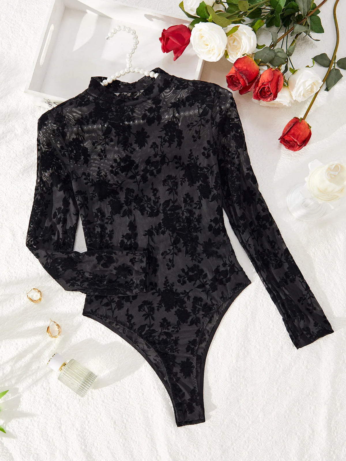 Combinaison noire rétro automne Y2k à manches longues ajourées en maille transparente avec broderie sexy en dentelle pour femme