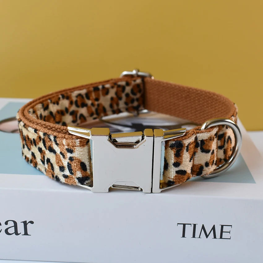 Collare per cani con stampa leopardata e fiocco per cani di taglia piccola, media e grande, collari personalizzati con targhetta incisa, accessori per animali domestici, collana per animali 01