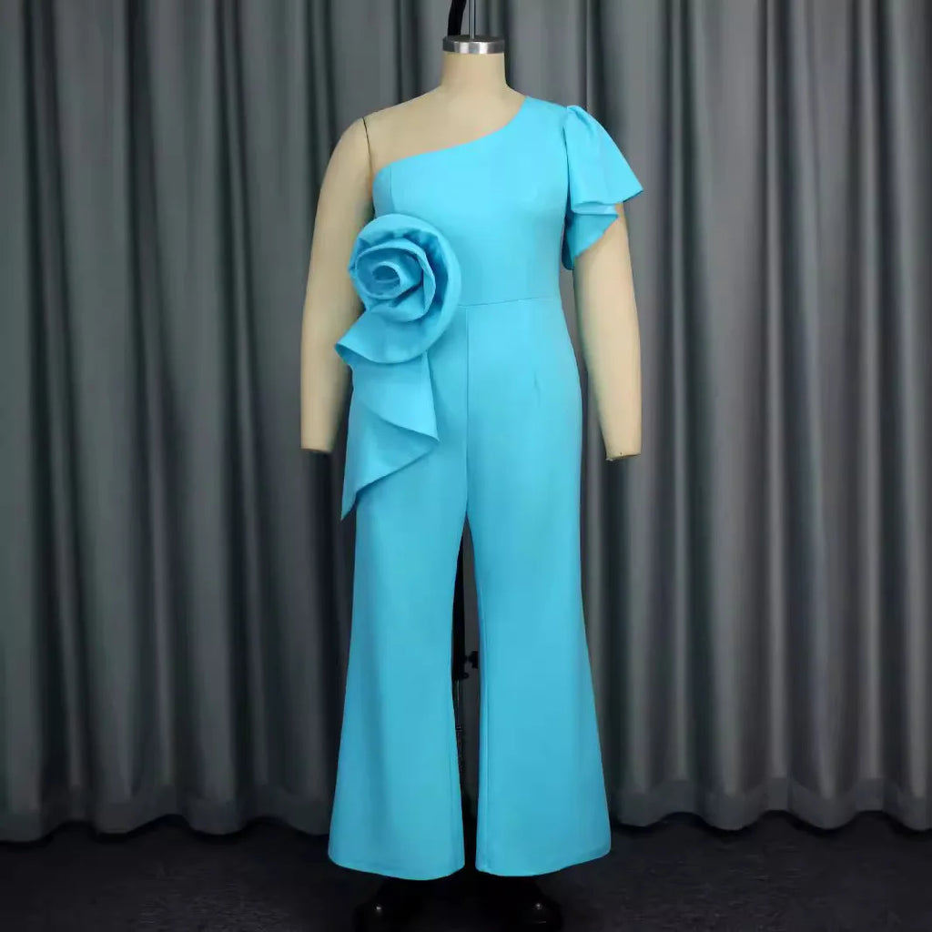 Asymmetrischer schulterfreier Jumpsuit mit Rüschenärmeln und Blumenmuster für Damen in Übergröße