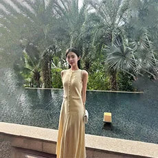 New Arrival Ladies Jumpsuit Spring Summer Three-dimensional Flower Cross Detachable Vest With Pant Jumpsuit Two-piece Set