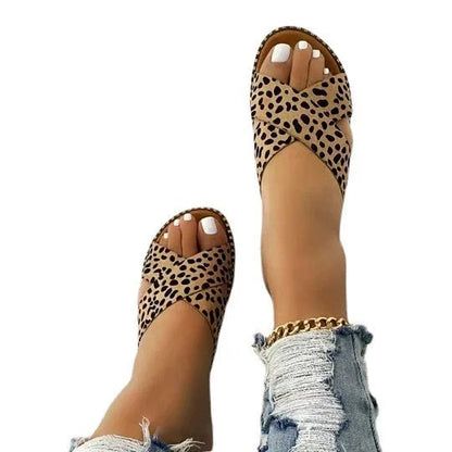 Big Size Women's New Korean Version Ins Flat Sandals for Summer Versatile  Outdoor Wear Non-slip Home Slippers Wear-resistant