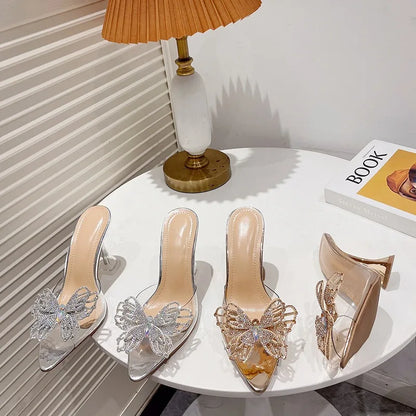Talons Transparents d'Été avec Nœud Strass Sandales à Talons Verre de Vin Nouveaux Chaussons Femme à Bout Pointu Vert Émeraude Chaussons Sexy à Bride Cheville