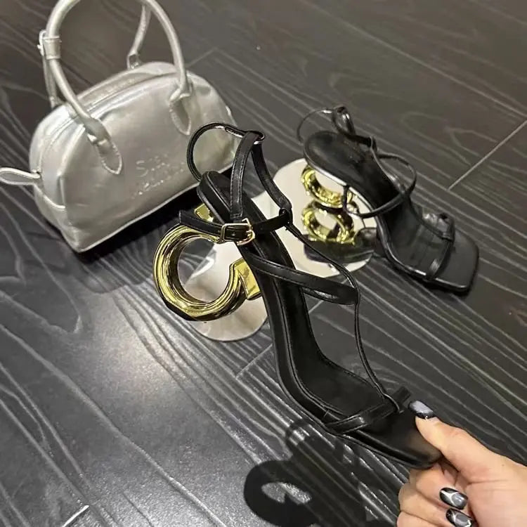 2024 New European American Style Sandals for Women Sexy Peep Toe Roman Pumps with Thin Heels and Buckle Strap Open Toe Design