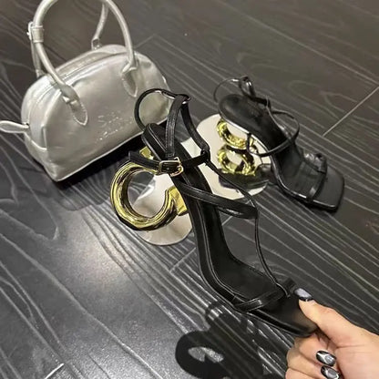 2024 New European American Style Sandals for Women Sexy Peep Toe Roman Pumps with Thin Heels and Buckle Strap Open Toe Design