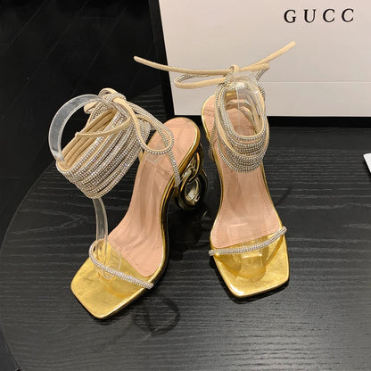 Hot Selling Latest Summer New Style Foot Loop Rhinestone Cross Tie Shaped High Heel Sandals in Stock