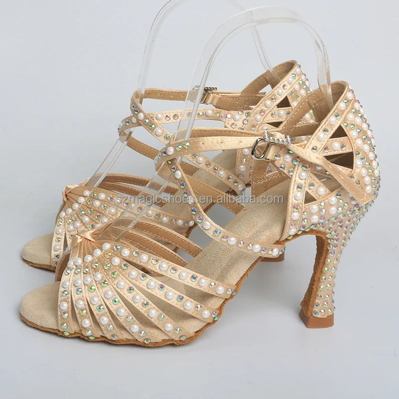 Chaussures de Danse Latine pour Femmes Strass Semelle Souple Chaussures de Salsa pour la Danse Sandales pour Femmes Talons de Mariage 9CM