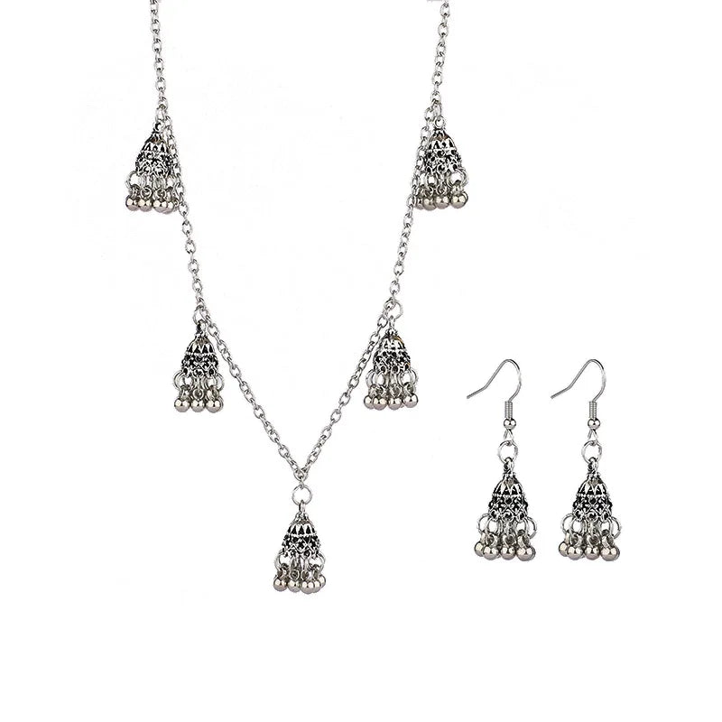 Boucles d'oreilles cloches de couleur argentées pour femmes indiennes/Ensemble collier bijoux de mariage Pendentifs boucles d'oreilles Jhumka de Bohème