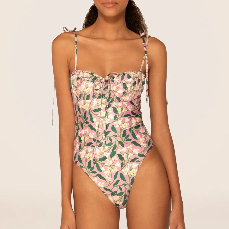 2025 New Two Pieces Swimsuits Swimwear Women Floral Summer Bathing Suits French Retro Style Beachwear Sexy Bikini Swimdress