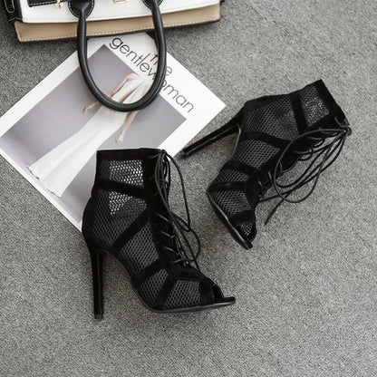 Bottes de danse latine de haute qualité en maille noire et daim, sandales sexy à lacets et talons hauts, fabriquées en usine.
