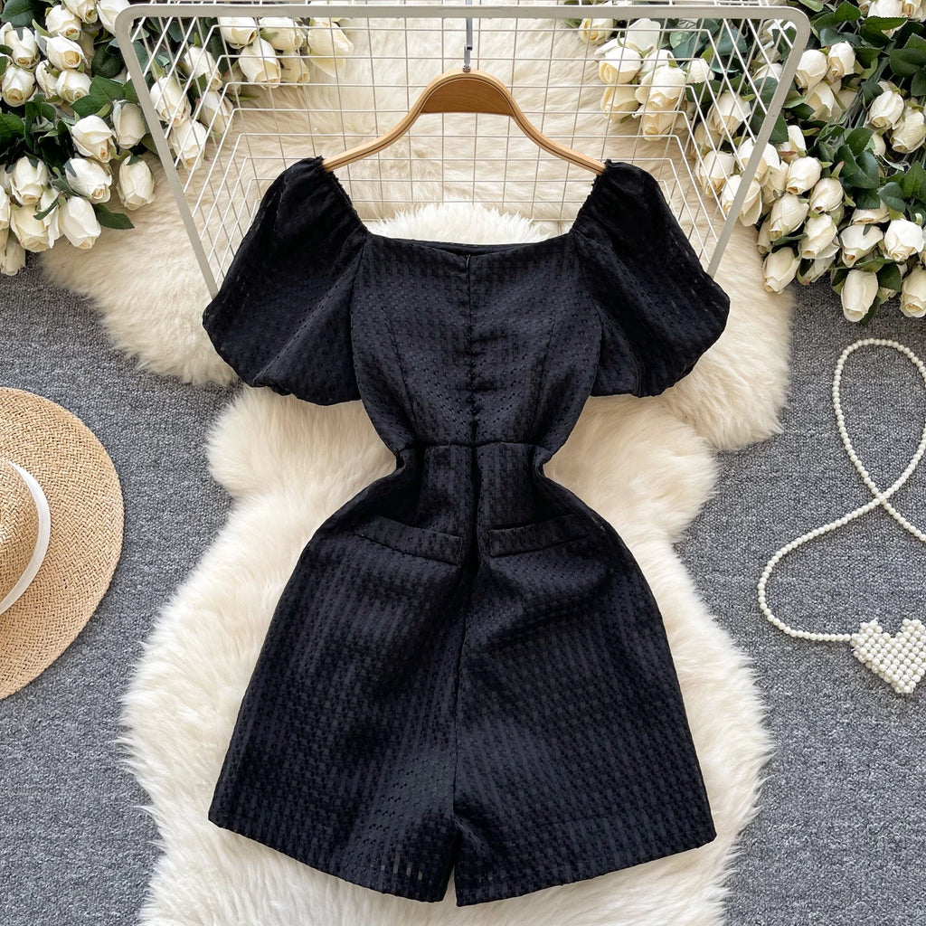 Romantische Tunika mit quadratischem Ausschnitt, schlanker Overall für Frauen, Puffärmel, hohe Taille, Spitze, kurzer Jumpsuit, Großhandel