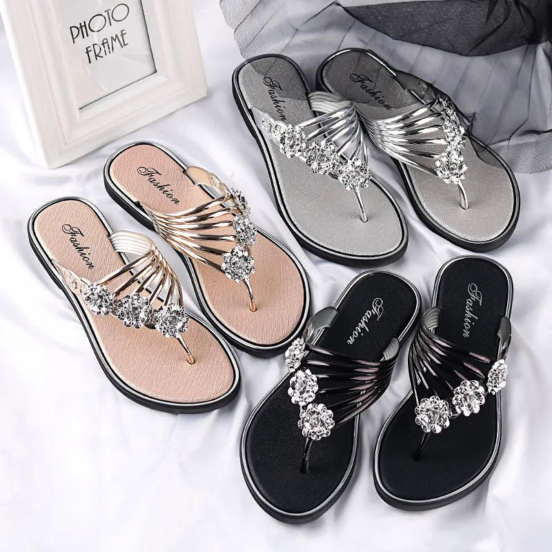 Tongs décontractées à strass fleurs pour l'extérieur, pantoufles, sandales d'été plates pour femmes, chaussures de plage
