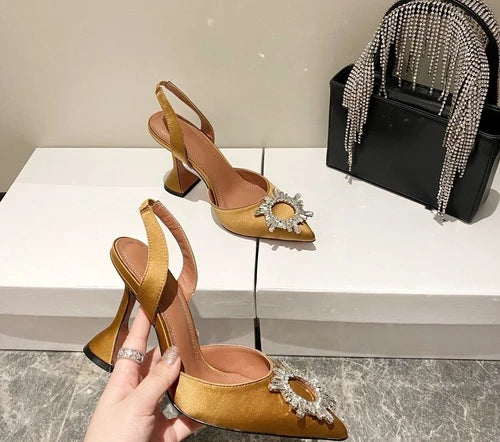 Estate europea e americana 2021 nuove scarpe da donna con tacco alto a punta girasole trapano fibbia punta chiusa sandali con tacco coppa di vino