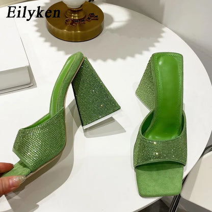 Eilyken Pantofole estive con tacco spesso a triangolo CRISTALLO Pantofole da donna sexy da strada con punta quadrata Scarpe da festa Taglia 35-41