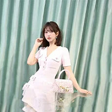 New Arrival Ladies Jumpsuit Spring Summer Three-dimensional Flower Cross Detachable Vest With Pant Jumpsuit Two-piece Set