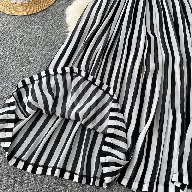 Temperament V-neck Chiffon Stripe Waist Throwing Leggings Summer New Sleeveless Jumpsuit Women's Wide Leg Jumpsuit