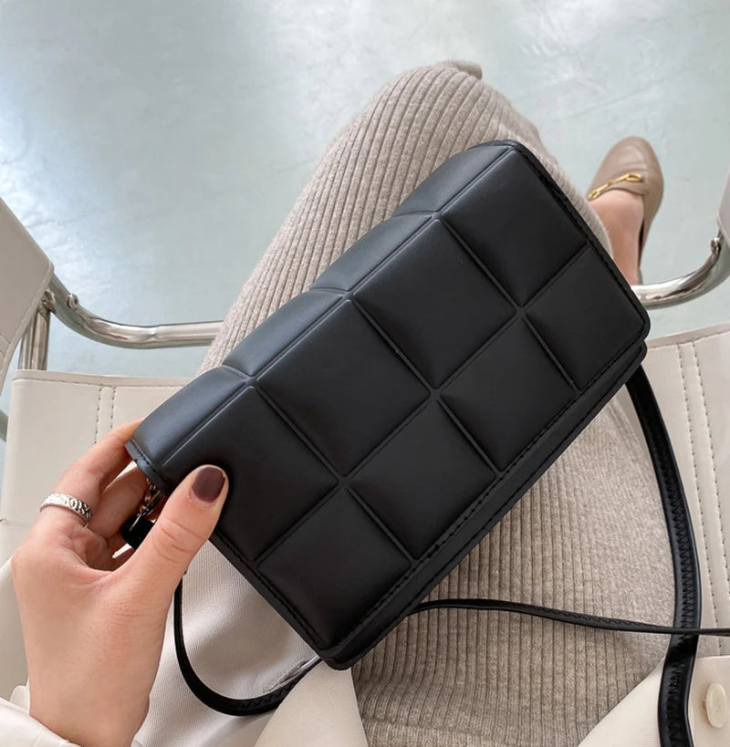 Nuove borse a tracolla moda tinta unita borsa a tracolla da viaggio femminile plaid piccole borse a tracolla in pelle PU per donna