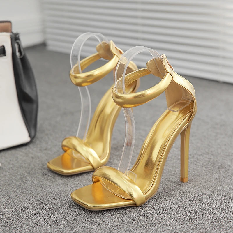 2025 Summer Collection Fur Upper Material Solid Chains Decorated Peep Toe Thin Heeled Outdoor Sandals Fashion Trend
