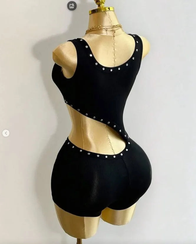F1429-2026 Sommerkleidung Damen Jumpsuits Ösen Aushöhlen Schwarz Bodycon Jumpsuit Shorts Weiblich