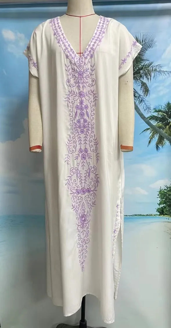 Embroidery Beach Cover up Saida De Praia Swimsuit Women Bikini Cover up Tunics for Beach Pareo Sarong Beachwear