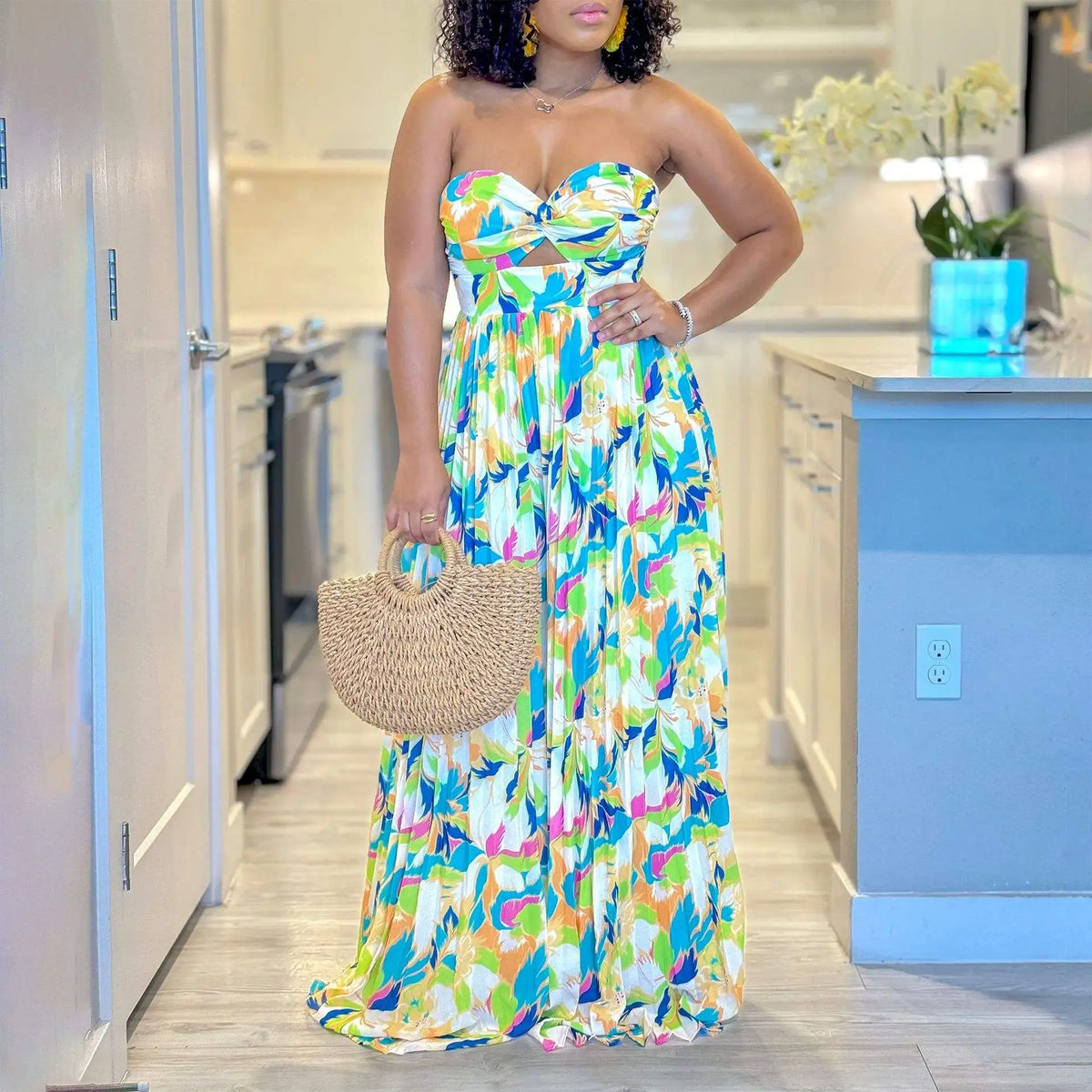 Latest Summer Design Satin Jumpsuit for Women Sexy Strapless off Shoulder Pleated Wide Leg Button Decoration for Party Occasions