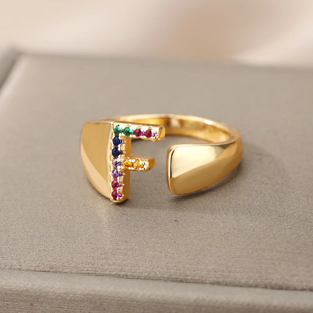 Anelli con lettera zircone arcobaleno per le donne Moda grosso lettera larga AZ anello in acciaio inossidabile matrimonio gioielli Boho spedizione gratuita