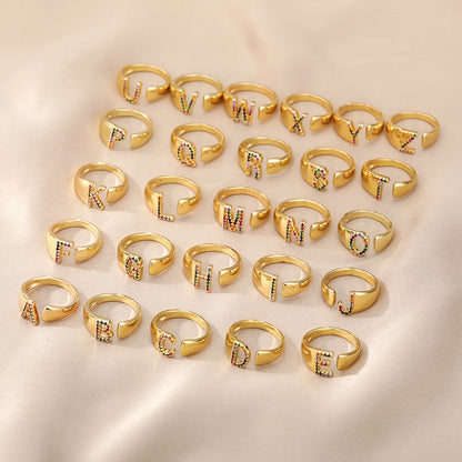 Anelli con lettera zircone arcobaleno per le donne Moda grosso lettera larga AZ anello in acciaio inossidabile matrimonio gioielli Boho spedizione gratuita