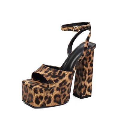 Sandales épaisses à plateforme pour femmes à bout carré en cuir verni, talons épais et hauts, brides de cheville, chaussures d'été à imprimé léopard, couleurs personnalisées