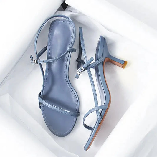 2025 Nouvelles sandales d'été élégantes et sexy pour femmes, chaussures à talons hauts Stiletto avec ceinture, sandales romaines pour femmes
