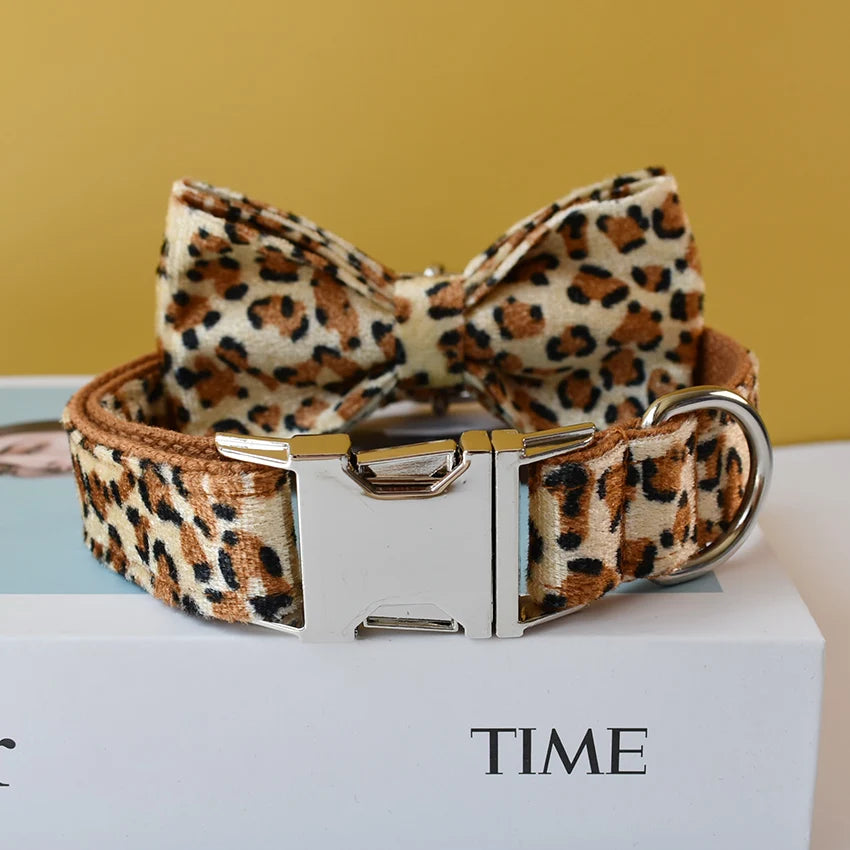 Collare per cani con stampa leopardata e fiocco per cani di taglia piccola, media e grande, collari personalizzati con targhetta incisa, accessori per animali domestici, collana per animali 01