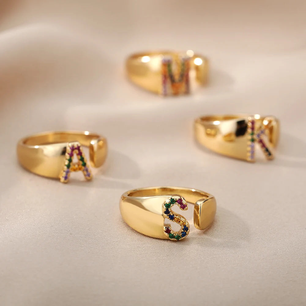 Anelli con lettera zircone arcobaleno per le donne Moda grosso lettera larga AZ anello in acciaio inossidabile matrimonio gioielli Boho spedizione gratuita