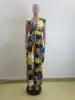 Ärmelloser Jumpsuit mit V-Ausschnitt, bedrucktem Patchwork, atmungsaktiver Strick-Sommer-Jumpsuit für Partys mit Knopfdekoration
