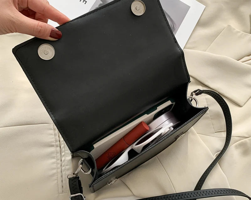 Nuove borse a tracolla moda tinta unita borsa a tracolla da viaggio femminile plaid piccole borse a tracolla in pelle PU per donna