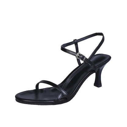Neue Mid-Absatzsandalen für Damen, Sommer-Fischmaul-Cover, dicke Absätze, hohe Absätze, einfacher Farb-Stil